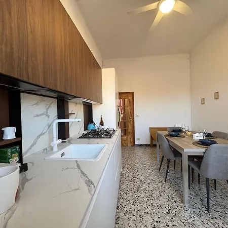 Station-fiera Apartment-free Parking * Bologna